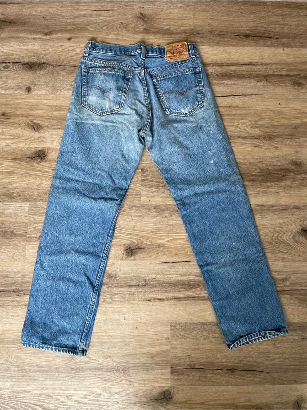 Vintage Levi’s 501xx Jeans Men’s W33 L32 Made in USA Medium Wash Straight Leg